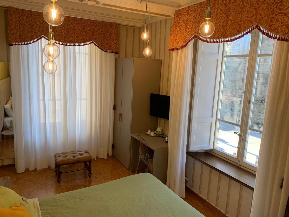 La Terrazza Di Via Elisa Bed & Breakfast Lucca Exterior photo